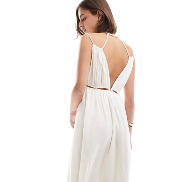 ASOS DESIGN double cloth maxi dress with twisted strap and cut out detail - US 8 - Picture 7 of 8